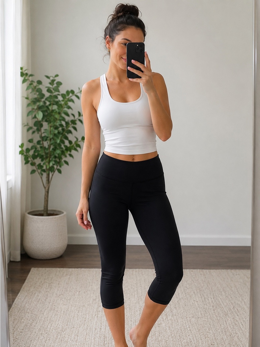 Lululemon Black Crop Capri Leggings Size 6